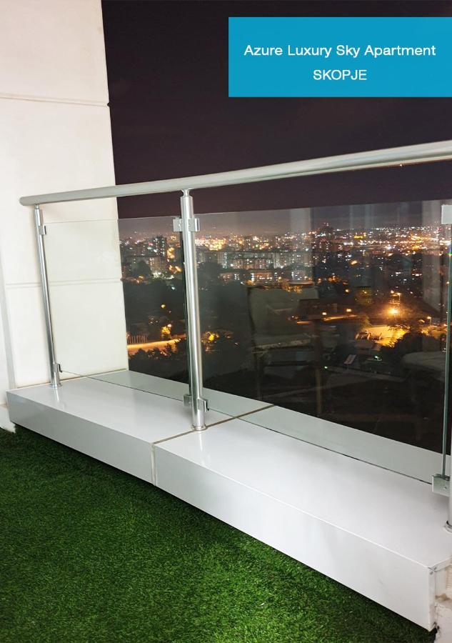 Azure Luxury Sky Apartment Skopje Luaran gambar