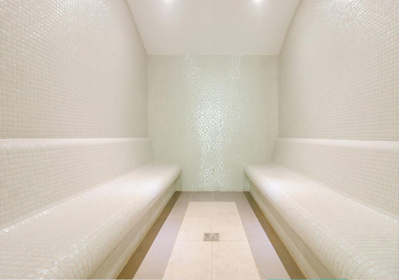 Azure Luxury Sky Apartment Skopje Luaran gambar